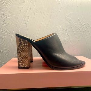 Club Monaco Snakeskin Heels